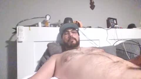 Snapshot of talllatino310 chatting on April 2026 06:32:01 AM talllatino310 online show from April 2026 06:32:01 AM