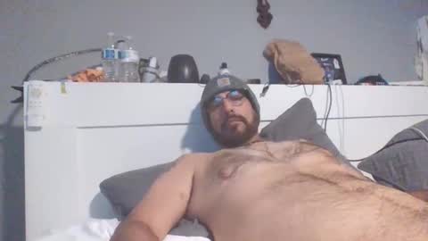 Snapshot of talllatino310 chatting on April 2026 06:09:01 PM talllatino310 online show from April 2026 06:09:01 PM