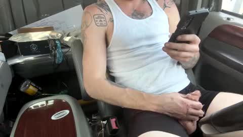 Snapshot of tallness707 chatting on February 2025 09:16:02 PM Tallness707 online show from February 2025 09:16:02 PM