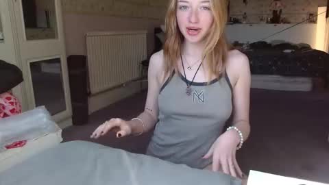 Snapshot of taloulah chatting on April 2026 11:27:01 AM taloulah online show from April 2026 11:27:01 AM