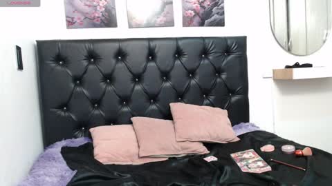 Snapshot of tamar4_f00x chatting on April 2026 01:51:02 PM Hi im sara online show from April 2026 01:51:02 PM