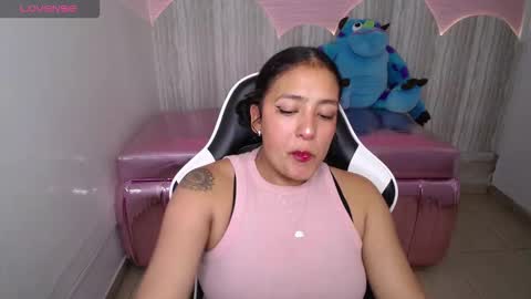 Tamara online show from November 2025 02:43:02 AM