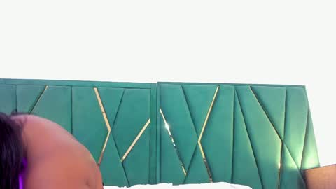 Tamara  online show from January 2025 12:31:01 PM