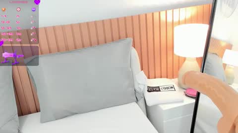 Rousaly online show from February 2025 05:24:01 PM