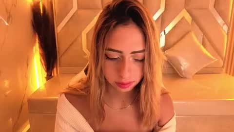 Tamara  online show from January 2026 01:02:02 PM