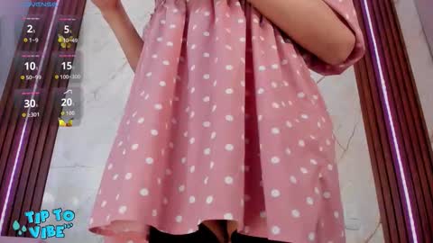 Snapshot of tamarafoxy_ chatting on March 2026 01:40:02 PM Tamara online show from March 2026 01:40:02 PM