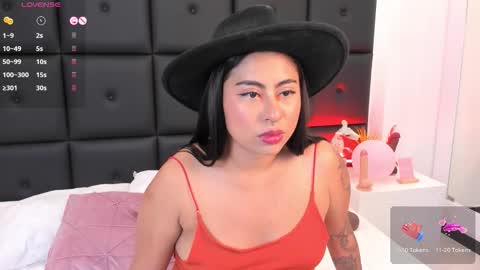 Tamara online show from November 2025 06:52:02 PM