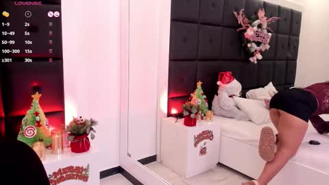 Tamara online show from December 2025 03:35:02 AM