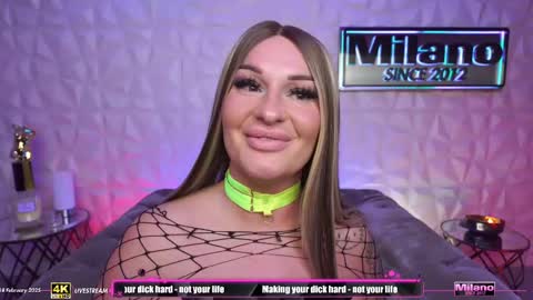 Snapshot of tamaramilano chatting on February 2025 09:43:02 AM TamaraMilano online show from February 2025 09:43:02 AM