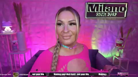 Snapshot of tamaramilano chatting on December 2025 09:14:01 AM TamaraMilano online show from December 2025 09:14:01 AM