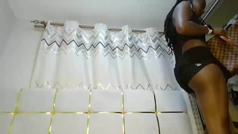 tamia online show from February 2025 09:51:01 PM