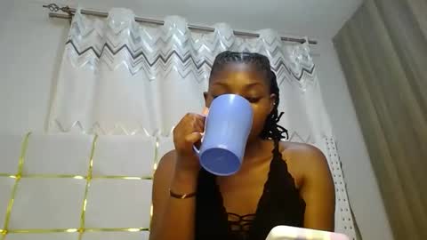 tamia online show from February 2025 07:06:02 PM