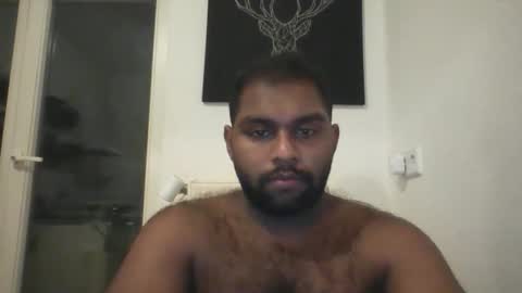 tamilpaiyan09 online show from February 2026 09:02:01 PM