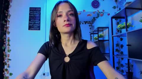 tammy_thompson_ online show from October 2025 02:18:02 PM