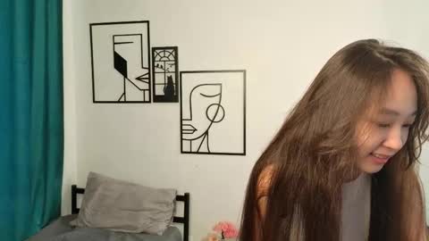 Snapshot of tammykrasovec chatting on March 2026 07:08:02 AM Minami online show from March 2026 07:08:02 AM