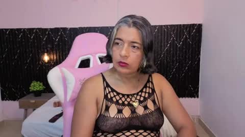 Tammy Lynn online show from April 2026 06:23:01 PM