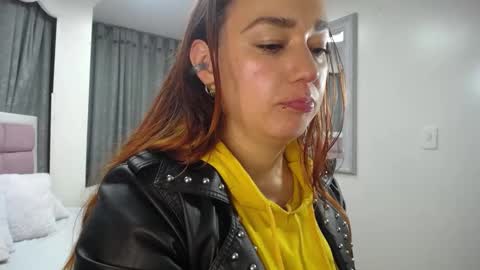 Tammara  online show from January 2025 03:22:01 AM