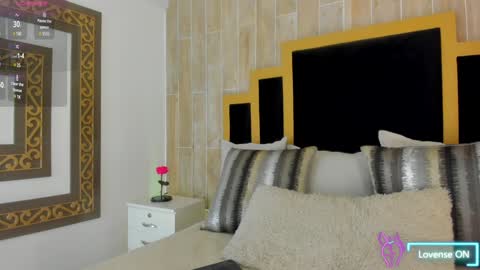 Snapshot of tamy_honey chatting on January 2025 08:38:02 PM Tamy online show from January 2025 08:38:02 PM