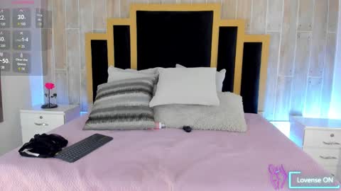 Snapshot of tamy_honey chatting on February 2025 03:12:02 AM Tamy online show from February 2025 03:12:02 AM