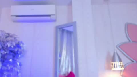 Tamy online show from February 2025 09:36:01 AM