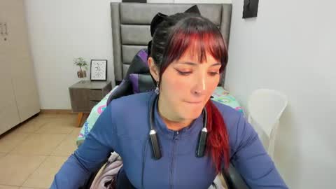 Snapshot of tania_duque chatting on July 2026 03:10:01 PM Tania online show from July 2026 03:10:01 PM