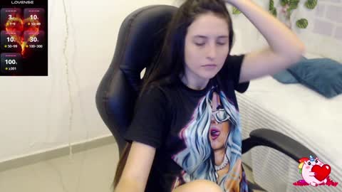 Tania  online show from January 2025 03:52:02 PM