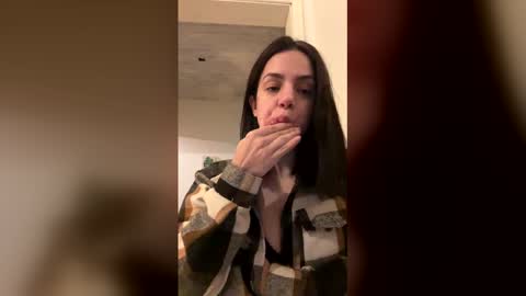 Snapshot of taniatalisha chatting on May 2026 01:58:01 AM taniatalisha online show from May 2026 01:58:01 AM
