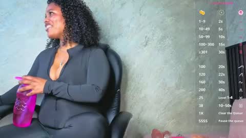 Snapshot of tanisha__lux chatting on July 2026 11:10:01 PM Tanisha online show from July 2026 11:10:01 PM