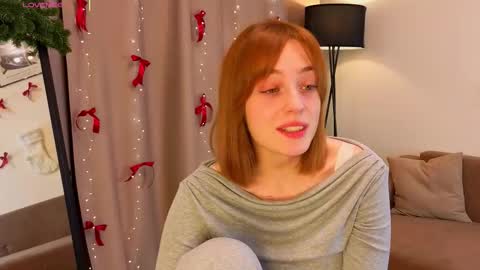 Angela and Victoria online show from December 2025 04:10:02 AM