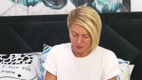 tanyaGrey online show from September 2025 07:12:01 AM