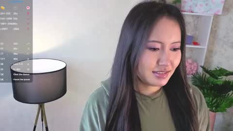 Snapshot of tanjatamburrino chatting on May 2026 04:37:02 PM Hello Im Lilly online show from May 2026 04:37:02 PM