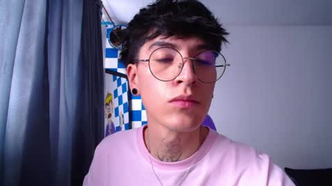 Snapshot of tanne_ chatting on June 2026 07:16:01 PM Steven online show from June 2026 07:16:01 PM