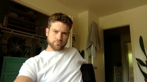 Dr. Love online show from September 2025 08:53:01 PM