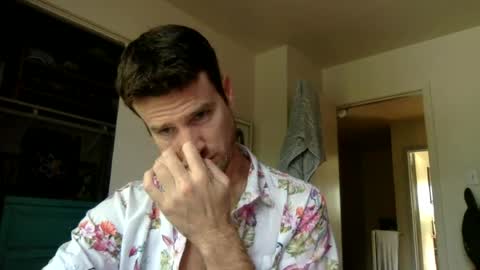 Snapshot of tantrichealing chatting on June 2026 02:04:02 PM Dr. Love online show from June 2026 02:04:02 PM