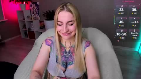 Snapshot of tanya_acid chatting on March 2025 04:02:02 AM Tanya acid       online show from March 2025 04:02:02 AM