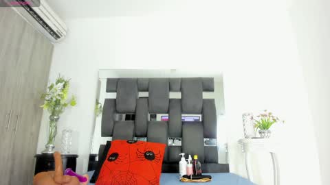 Tanya online show from December 2024 11:38:02 AM