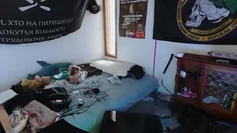 Snapshot of tap_forty chatting on April 2026 01:50:01 AM tap_forty online show from April 2026 01:50:01 AM