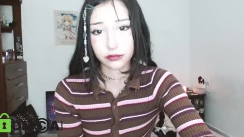 Snapshot of tara_tetsu chatting on February 2025 03:50:02 AM xemy Please help me to reach 1000 thumbs up online show from February 2025 03:50:02 AM