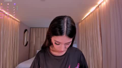 Tara Lawrence online show from January 2026 03:09:02 AM