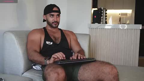 Tarek online show from October 2025 08:50:02 PM