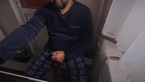 tarkan198 online show from November 2025 07:52:02 AM