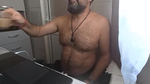 tarkan198 online show from December 2025 10:30:01 AM