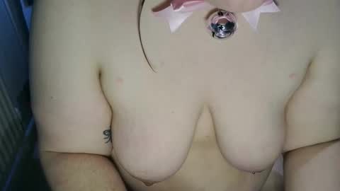 Cunt online show from April 2026 01:09:02 PM