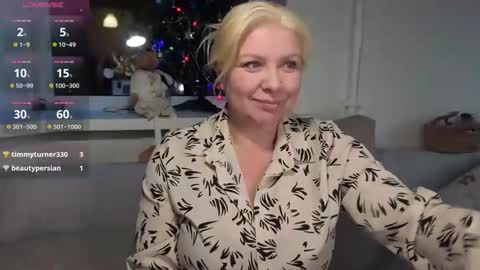 Snapshot of tasha__moon chatting on January 2026 06:13:01 PM Tasha Moon online show from January 2026 06:13:01 PM