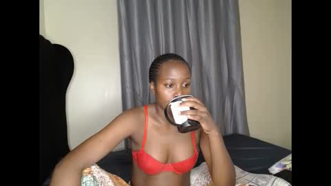 Snapshot of tasha_kimmy chatting on September 2025 11:32:02 PM Ireen online show from September 2025 11:32:02 PM