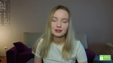 Snapshot of tashinapetitto chatting on May 2026 07:39:02 AM Your Ressie online show from May 2026 07:39:02 AM