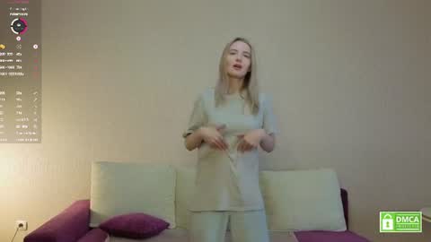 Snapshot of tashinapetitto chatting on July 2026 06:20:01 AM Your Ressie online show from July 2026 06:20:01 AM