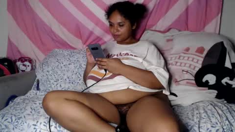 Snapshot of tasteekitty chatting on September 2025 08:36:02 AM Tastee Kitty online show from September 2025 08:36:02 AM