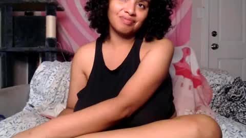 Tastee Kitty online show from November 2025 07:07:03 AM