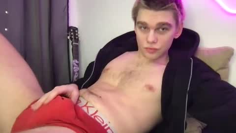 Snapshot of tasteithorny chatting on March 2025 04:49:01 AM tasteithorny online show from March 2025 04:49:01 AM